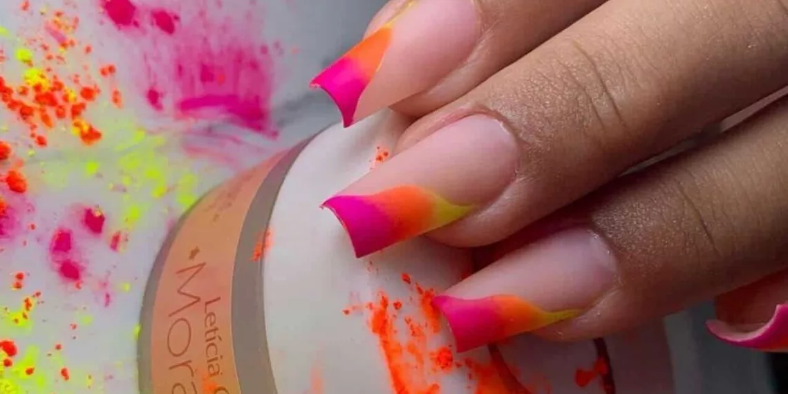 modelos de unhas decoradas para carnaval 2024 capa e1738975863897