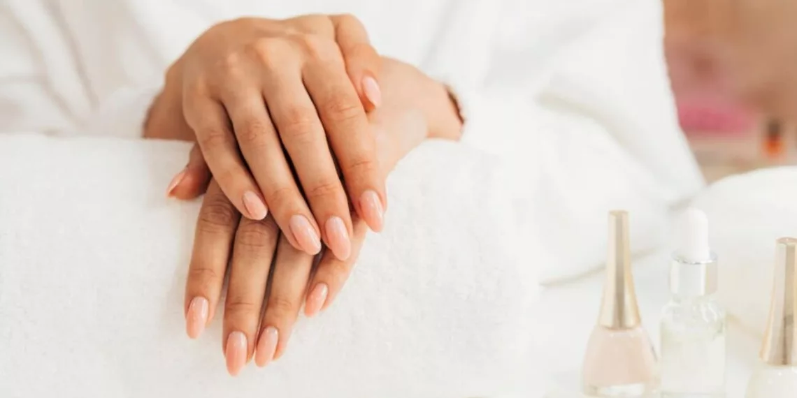 unhas manicure