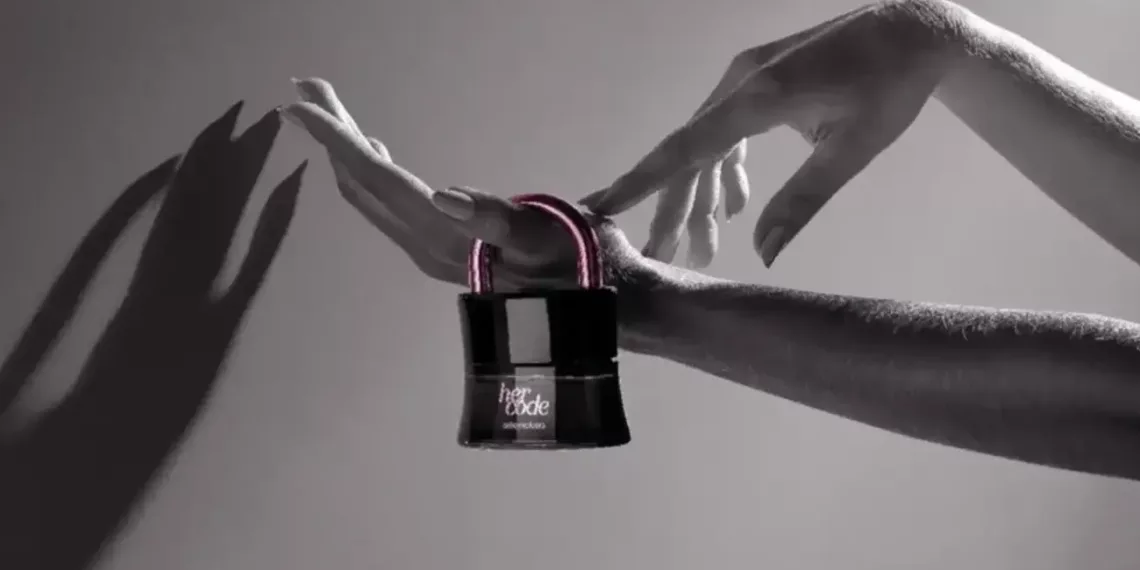 a10525c3 48f7 4da0 880d 07bb60d67ac0 bot 59555 her code touch edp perfume maos 03