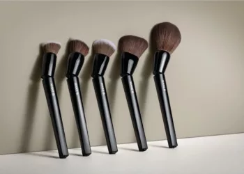 boti pinceis 1 - O Boticário conquista prêmio internacional de design com linha de pincéis acessíveis articulados