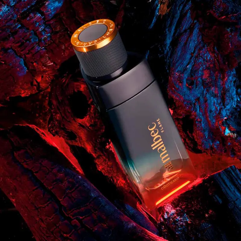 B80761 Malbec Flame Desodorante Colonia 100ml conceito - Perfumes doces que combinam com dias frios: os favoritos do inverno 2025