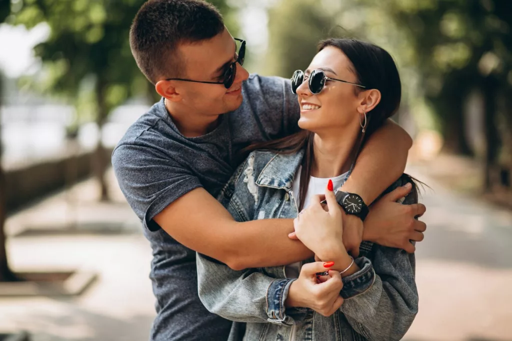 casal amor 2 - Casais que duram compartilham esses 3 hábitos — e você pode aplicar agora mesmo