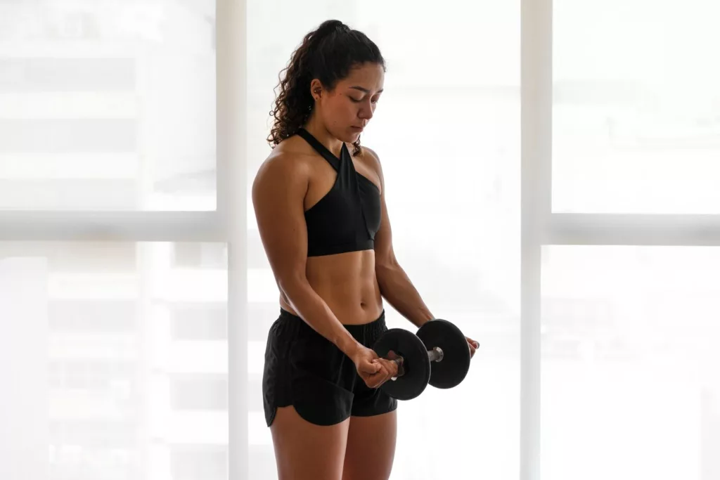 musculacao 2 - O hábito poderoso que pode aumentar seus anos de vida com saúde e leveza