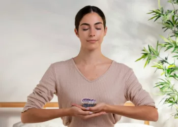 relaxando - Comportamentos que afastam energias negativas do seu dia