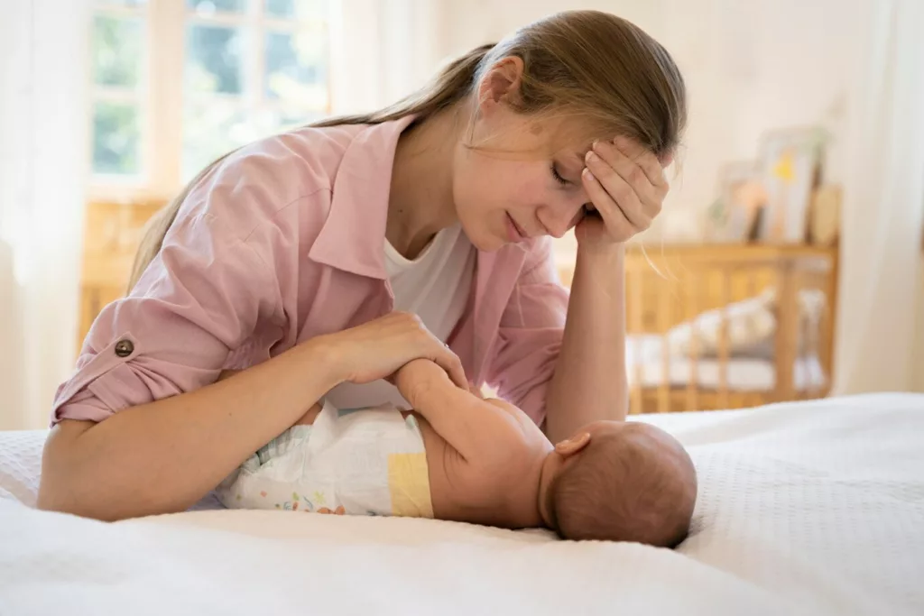 bebe chorando 2 - Seu bebê não dorme à noite? Veja como criar uma rotina do sono sem sofrimento