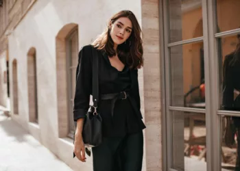 pretinho basico 1 - Pretinho básico: como usar look all black sem cair na mesmice